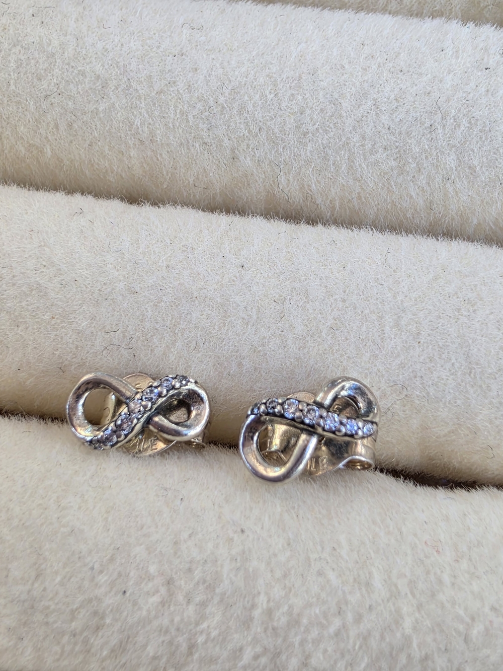 Pandora Silver Infinity Clear Stone Stud Earrings • 0.79g